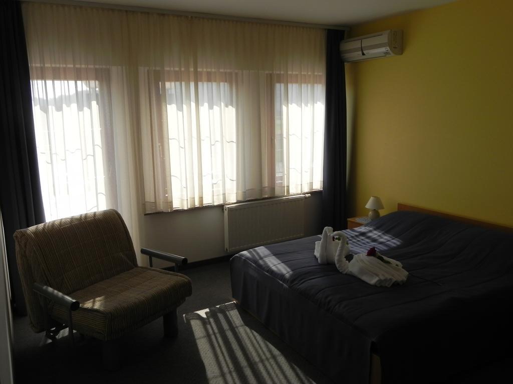 Motel Majolka Птуй Стая снимка