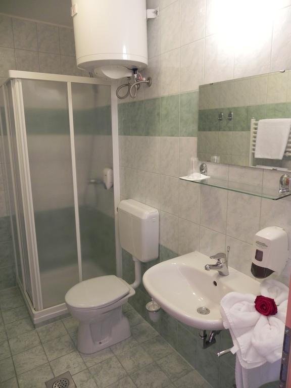 Motel Majolka Птуй Стая снимка